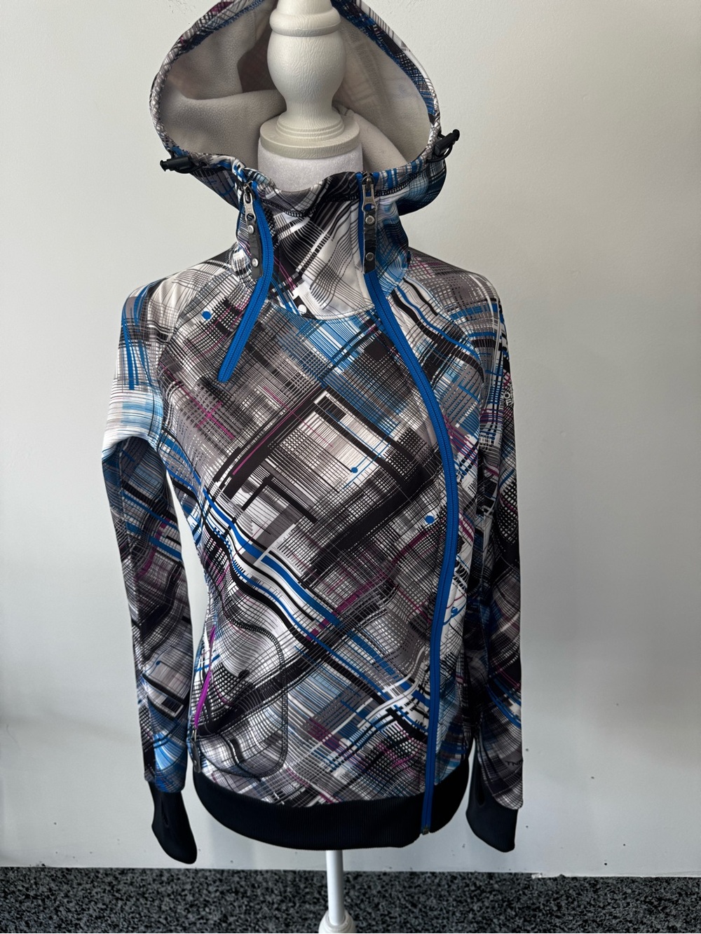 Hard-to-find The North Face Thatch Hooded Full-Zip Jacket from Fall 2009 Y2K - Picture 3 of 15